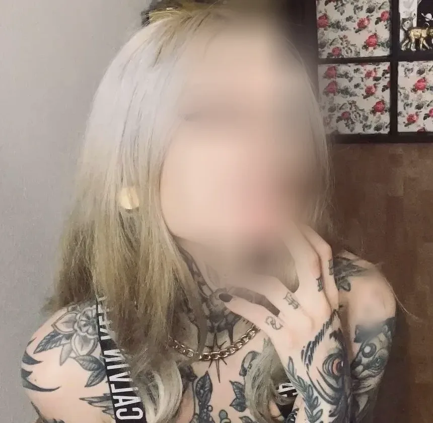 Anjali, 21